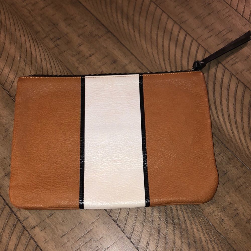 NWOT Armani Exchange leather clutch with Cotton interior credit card holder.